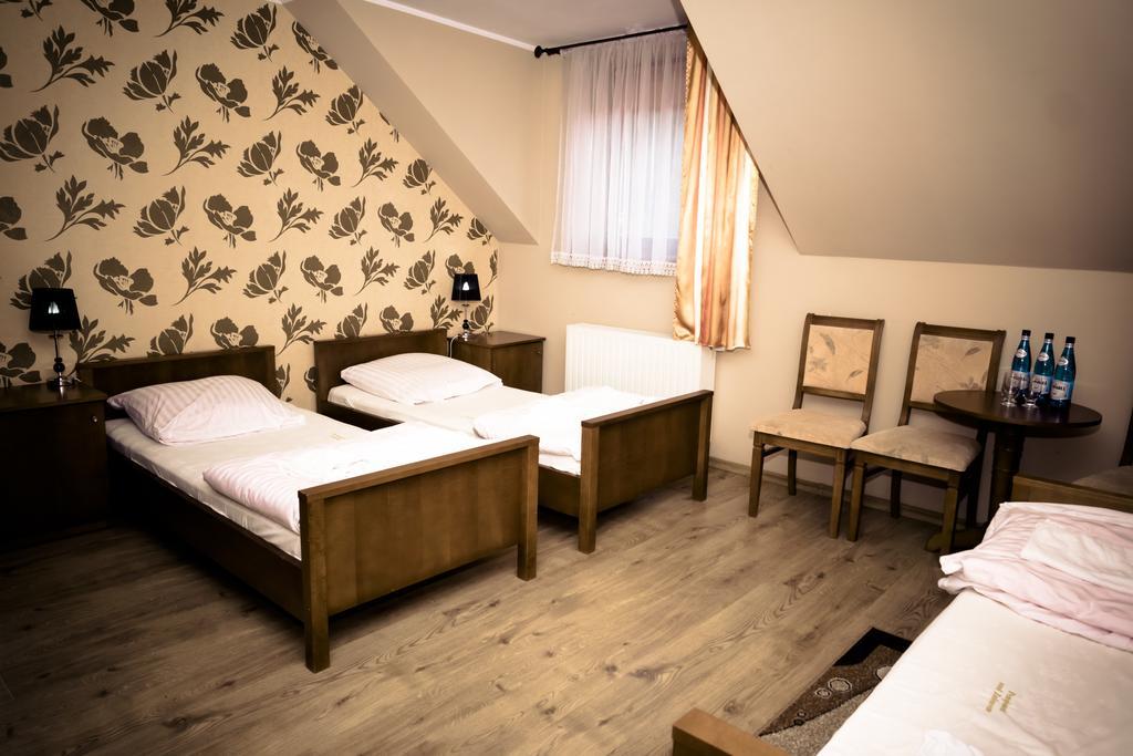Pensjonat Nad Zalewem Stare Miasto  Rum bild